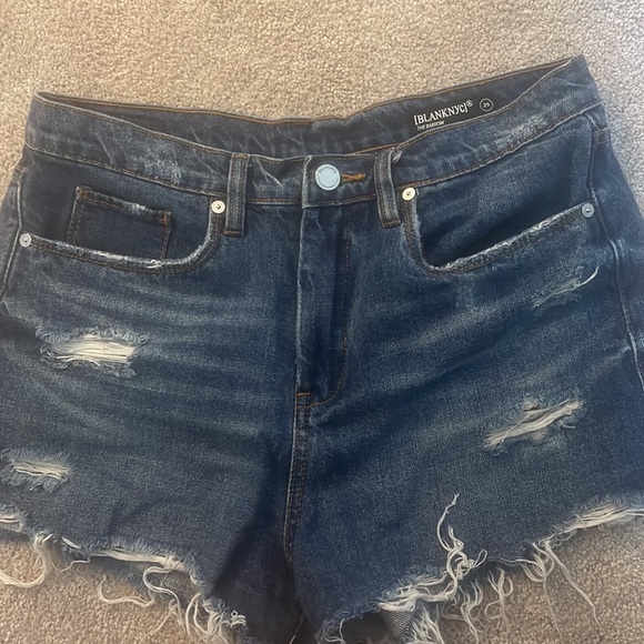 Blank NYC denim shorts - Picture 3 of 3